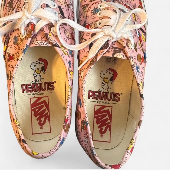 Vans x Peanuts Pink Snoopy Charlie Brown Classic Sneakers Womens 8.5 Men’s 10 - Picture 3 of 8